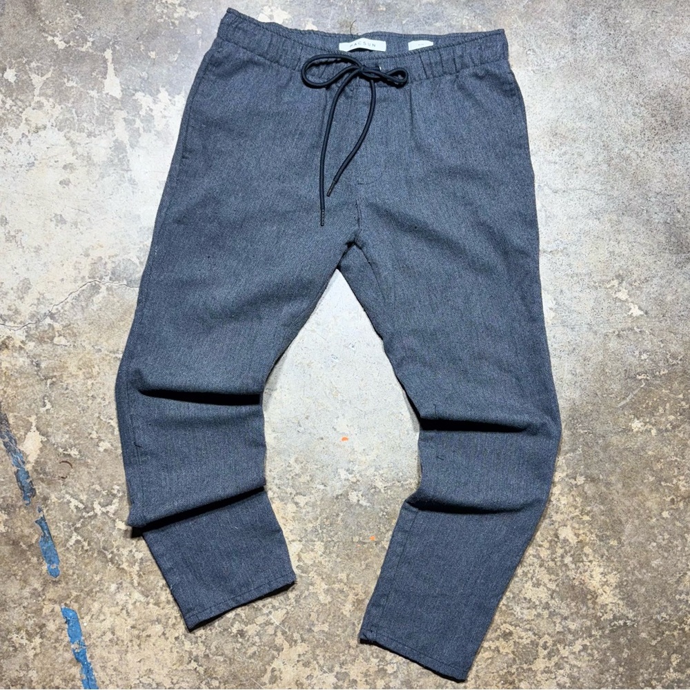 PacSun Herringbone Jogger Pants – Grey – Men’s Medium